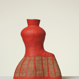 Alfred Lowe, Read between the lines I (466-23AS), 2023, glazed ceramic with sgraffito, 38 x 28 x 29 cm