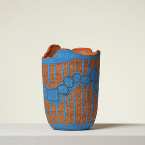Alfred Lowe, Never ending story I (326-23AS), 2023, glazed ceramic with sgraffito, 33 x 23 cm