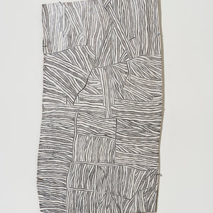 Napunda Marawili, Yathikpa (1534-24), 2024, Natural pigments on Stringybark, 114.5 x 65 cm