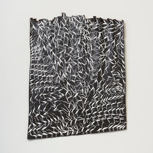 Bingygurr Wirrpanda, Guḏurrku (4273 24), 2024, natural pigment with synthetic polymer fixative on Stringybark, 124 x 79 cm