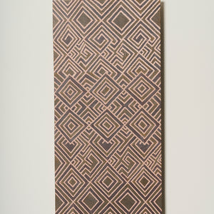Garawan Waṉambi, Marraŋu (103), 2023, natural pigment with synthetic polymer fixative on board, 121 x 58 cm