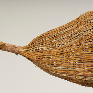 Lorna Jin-gubarrangunyja, An-gujechiya (1774-24) (detail), 2024, Pandanus and Bush Cane with natural dyes, 150 x 25 x 25 cm