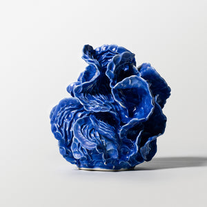 Sam Gold, You are here to be swallowed up in a ultraviolet darkness, 2024, porcelain and glaze, 19 x 19 x 19 cm