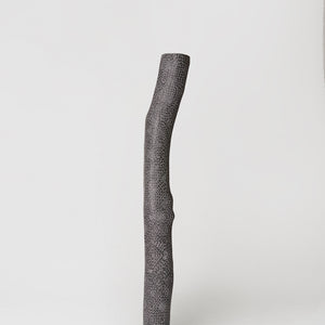 Garawan Wanambi, Marraŋu (4420-17), 2017, natural pigment with synthetic polymer fixative on hollow pole, 211 x 20 cm