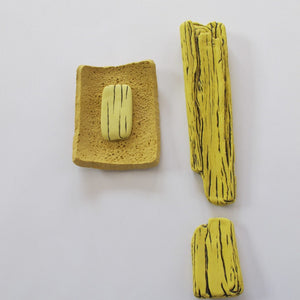 Honor Freeman, Colour palette for a pandemic study VIII, 2021, porcelain, 29 x 16 x 2 cm