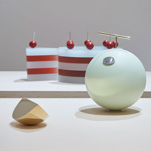Daniel Emma’s ‘PAK UH JING’ at Hugo Michell Gallery, 2020