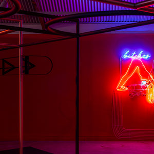 Min Wong’s ‘Lone Wolf’ at Cement Fondu alongside work by Shana Moulton, 2022. Photography by Jessica Maurer