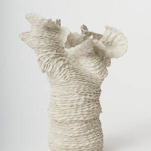 Sam Gold, Salt can be cruel, 2021, raku, 40 x 31 cm irreg.