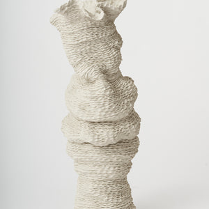 Sam Gold, Textures of your lines, 2021, raku, 77 x 26 cm irreg.