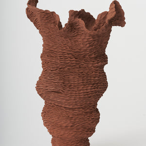 Sam Gold, Trusting of the tides, 2021, terracotta, 53 x 33 cm irreg.