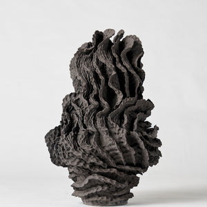 Sam Gold, The body knows, 2021, stoneware and liquid quartz, 70 x 48 x 43 cm