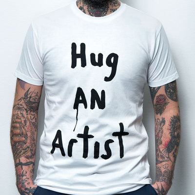 Richard Lewer 'Hug An Artist' t-shirt