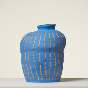 Alfred Lowe, Read between the lines VI (462-23AS), 2023, glazed ceramic with sgrafito, 27 x 23 cm