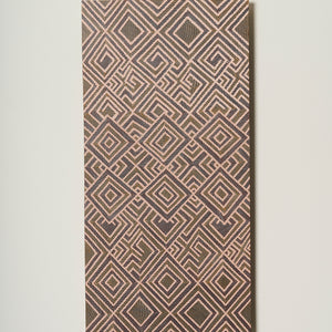 Garawan Waṉambi, Marraŋu (103), 2023, natural pigment with synthetic polymer fixative on board, 121 x 58 cm