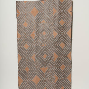 Garawan Waṉambi, Marraŋu (2079), 2023, natural pigment with synthetic polymer fixative on Stringybark, 104 x 64 cm