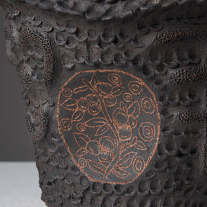 Josina Pumani, Untitled (475-25AS) (detail), 2025, hand-built stoneware and underglaze, 38 x 38 x 38 cm