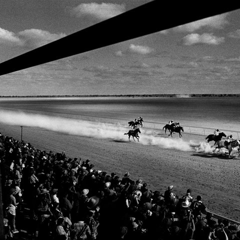 Trent Parke, Birdsville Races, 2001, pigment print, 98 x 147 cm, edition of 5