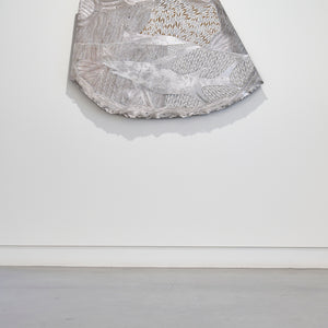 Binygurr Wirrpanda, Mäna at Lutumba (972-22) (installation view), 2022, etching and earth pigments on found metal sign, 92 x 126 cm