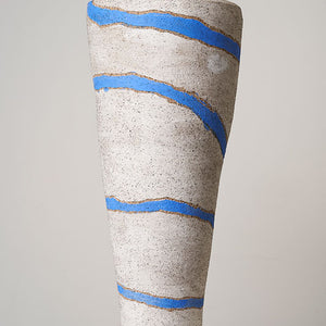 Pepai Jangala Carroll, Walungurru (2C-20), 2020, stoneware, 66 x 24 x 24 cm