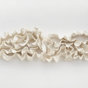 Sam Gold, Wading in the water, 2021, porcelain, 35 x 70 x 16 cm irreg.