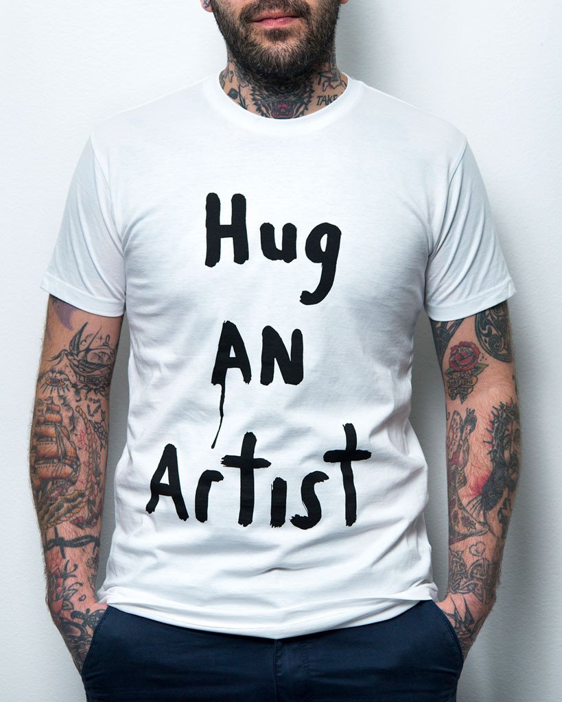 Richard Lewer 'Hug An Artist' t-shirt