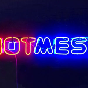 Min Wong, Hotmess, 2017, neon, 25 x 120 cm, edition of 3